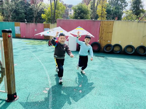 C:/Users/001/Desktop/升旗仪式简讯图片/IMG_6958.JPGIMG_6958